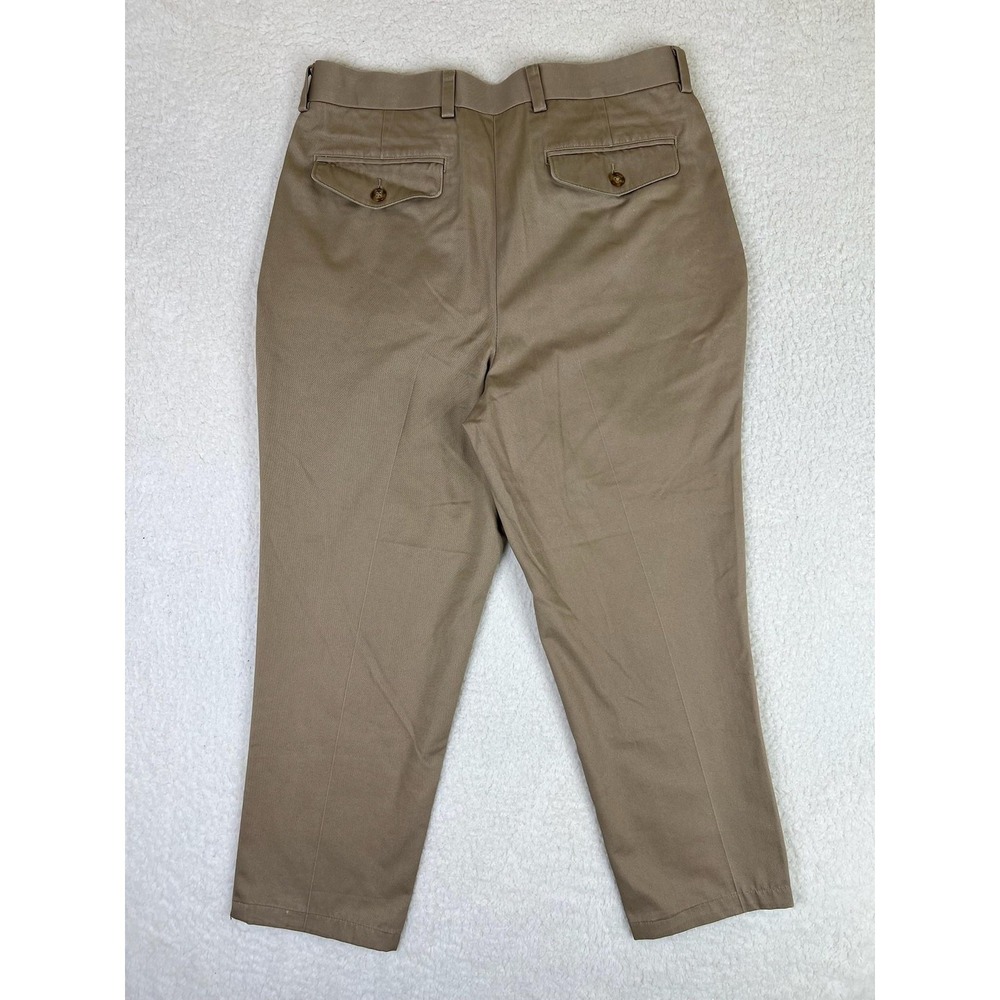 L.L. Bean Pants Mens 32x24 Beige Classic Fit Cotton Chino Pleated Casual - Picture 2 of 10